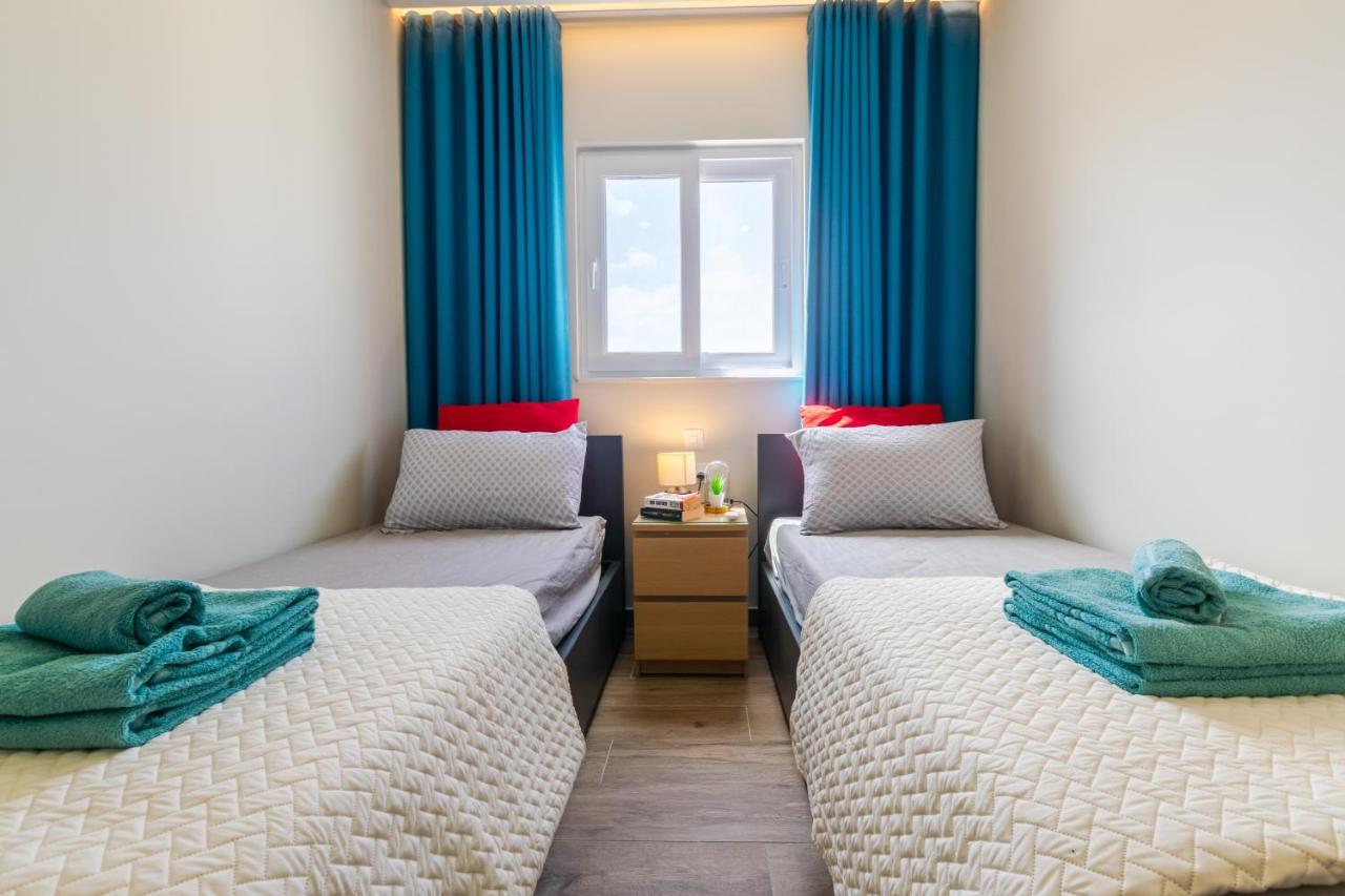 New Spacious Apartment With Amazing View Bugibba セント・ポールズ・ベイ エクステリア 写真