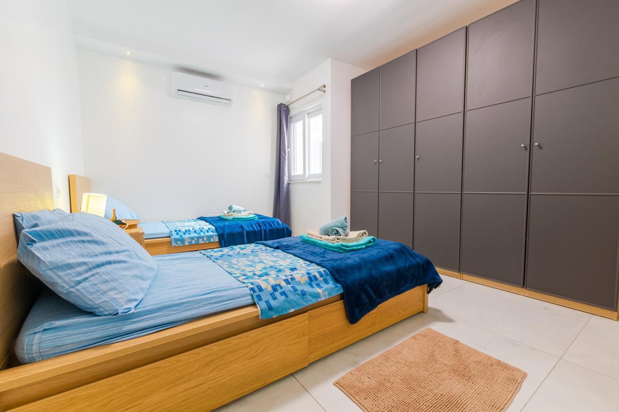 New Spacious Apartment With Amazing View Bugibba セント・ポールズ・ベイ エクステリア 写真
