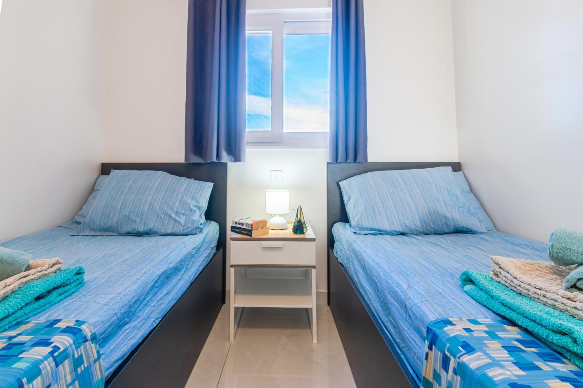 New Spacious Apartment With Amazing View Bugibba セント・ポールズ・ベイ エクステリア 写真