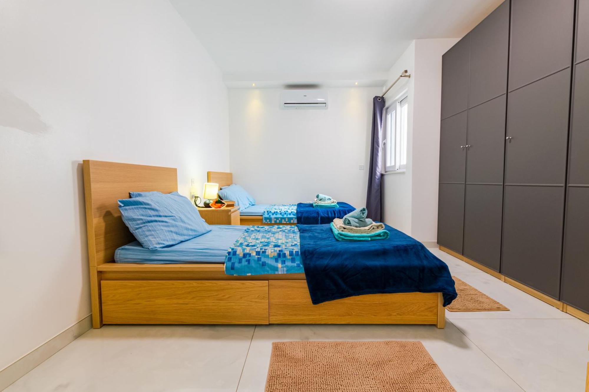 New Spacious Apartment With Amazing View Bugibba セント・ポールズ・ベイ エクステリア 写真